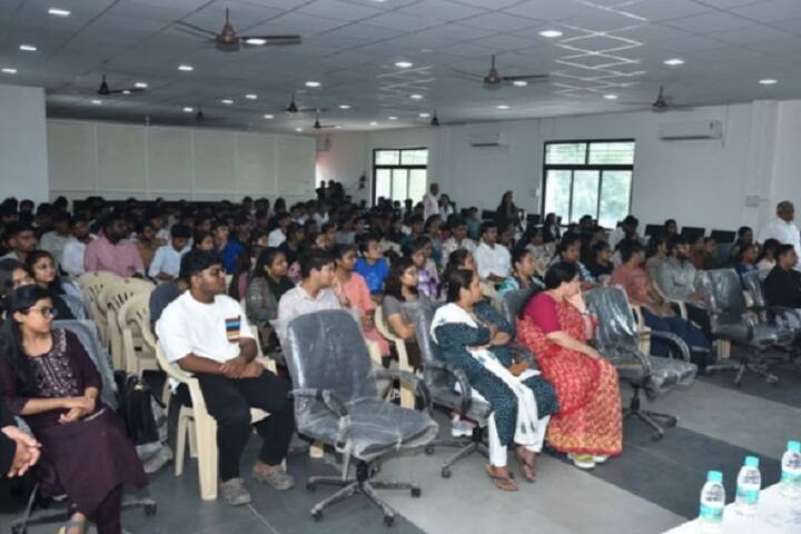 KTKM Institute of Management and Computer Application campus in Gandhinagar, Gujarat, India — photo 3