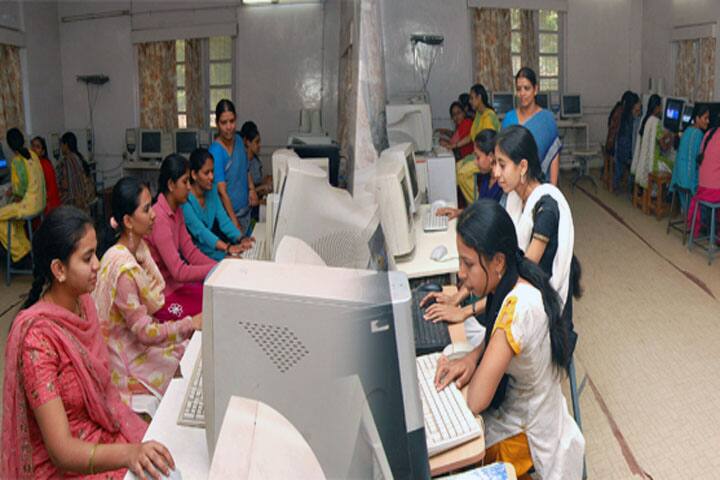 Smt Kamala Bai Degree College campus in Bangalore, Karnataka, India — photo 3