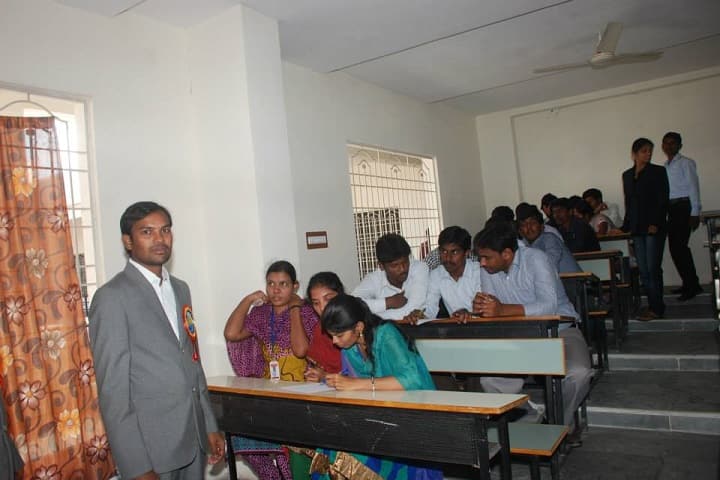 Laqshya College of Management campus in Khammam, Telangana, India — photo 2