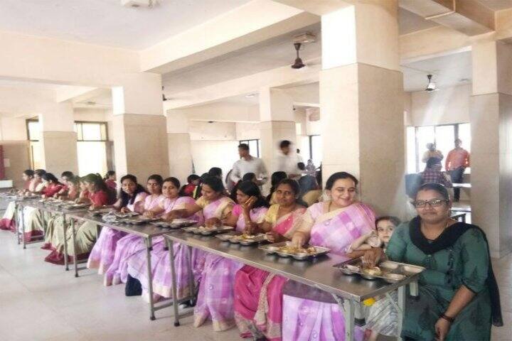 Jain Vidya Prasarak Mandal's Adhyapak Mahavidyalaya campus in Pimpri-Chinchwad, Maharashtra, India — photo 4