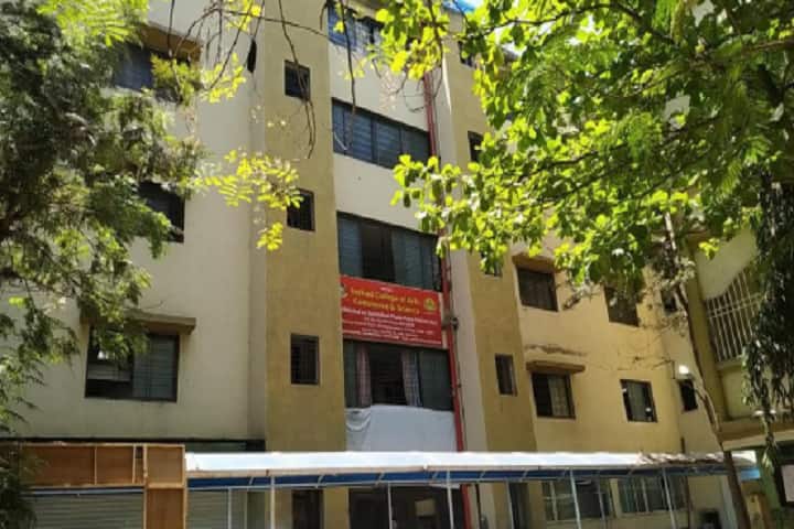 Sarhad College of Arts campus in Katraj, Maharashtra, India — photo 3