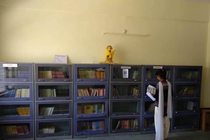 Hukum Singh Bora Government Post Graduate College campus in Almora, Uttarakhand, India — photo 3