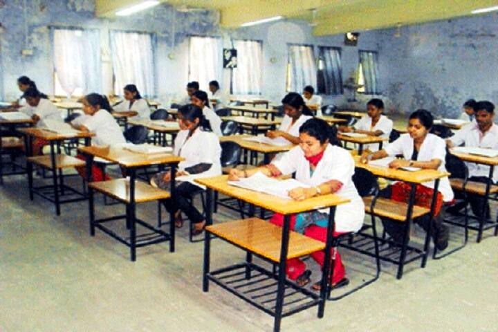 Shri Shivaji Education Society Amravatis Dr Panjabrao Deshmukh Nursing Institute campus in Amravati, Maharashtra, India — photo 5