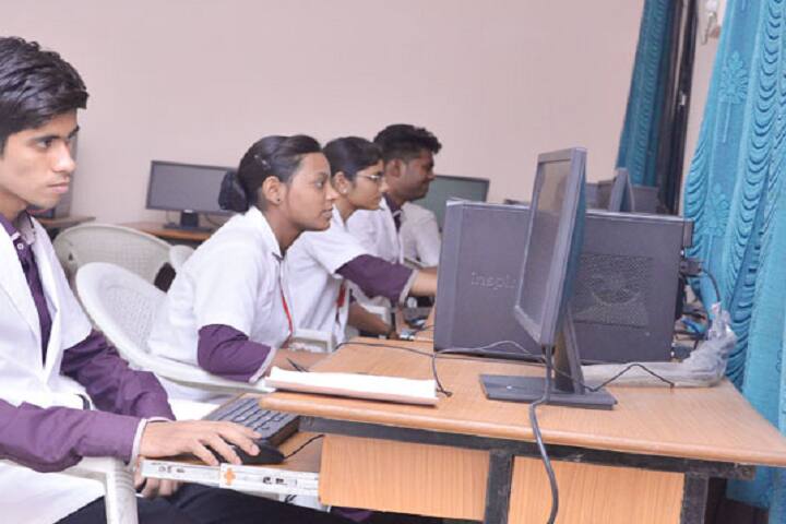 Shri Shivaji Education Society Amravatis Dr Panjabrao Deshmukh Nursing Institute campus in Amravati, Maharashtra, India — photo 6