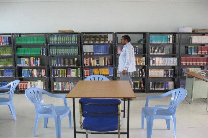 KC Reddy PG College campus in Guntur, Andhra Pradesh, India — photo 4