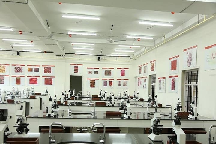 Believers Church Medical College Hospital campus in Thiruvalla, Kerala, India — photo 5