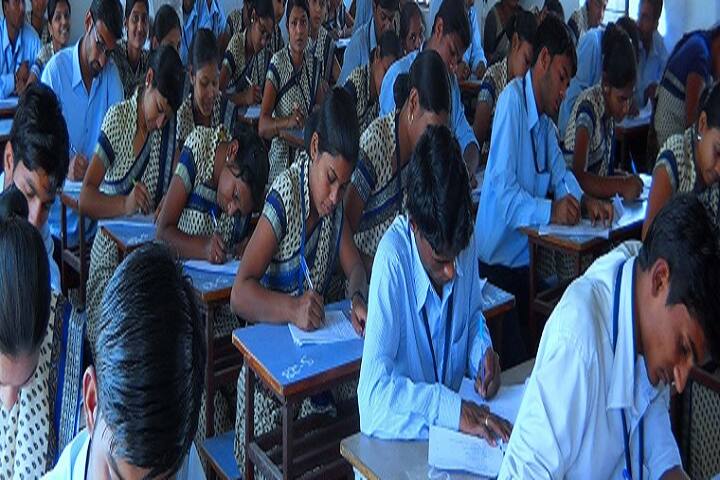 KD Pawar shikshan Mahavidyalaya campus in Saoner, Maharashtra, India — photo 1
