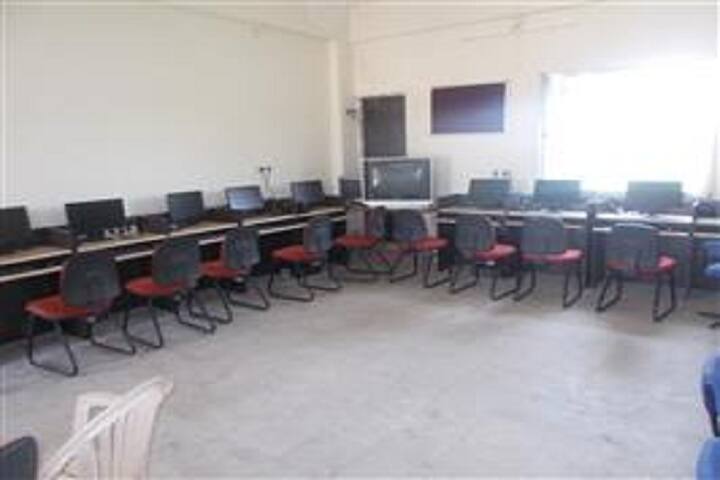 KD Pawar shikshan Mahavidyalaya campus in Saoner, Maharashtra, India — photo 5