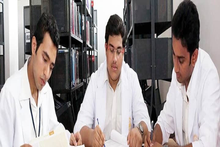 Amrita School of Medicine campus in Ernakulam, Kerala, India — photo 5