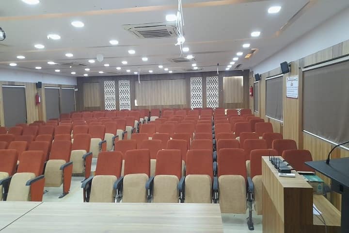 Smt Kishoritai Bhoyar Adhyapak Mahavidyalaya campus in Kamptee, Maharashtra, India — photo 3