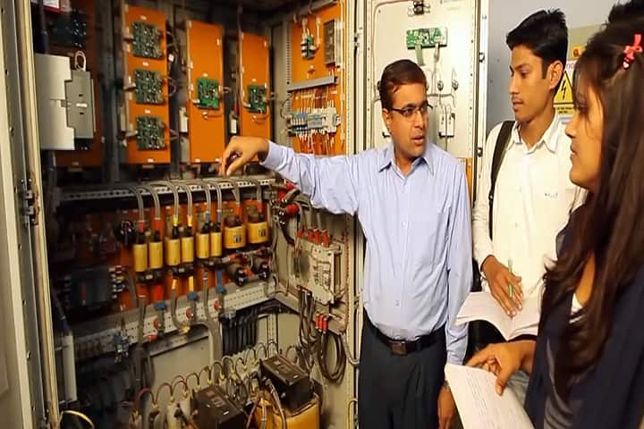 GD Rungta College of Engineering and Technology campus in Bhilai, Chhattisgarh, India — photo 5