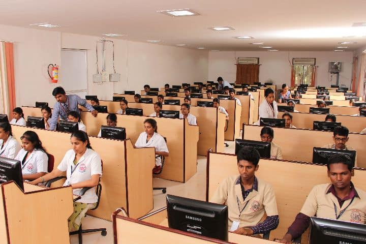 MP Nachimuthu M Jaganathan Engineering College campus in Erode, Tamil Nadu, India — photo 3