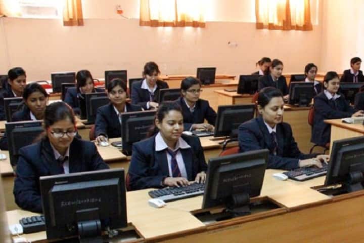 RCEW Jaipur campus in Jaipur, Rajasthan, India — photo 2