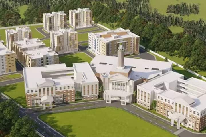 Yadgiri Institute of Medical Sciences campus in Yadgir, Karnataka, India — photo 1