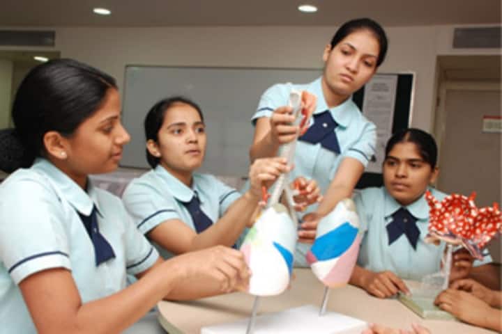 Kokilaben Dhirubhai Ambani Nursing College campus in Mumbai, Maharashtra, India — photo 3
