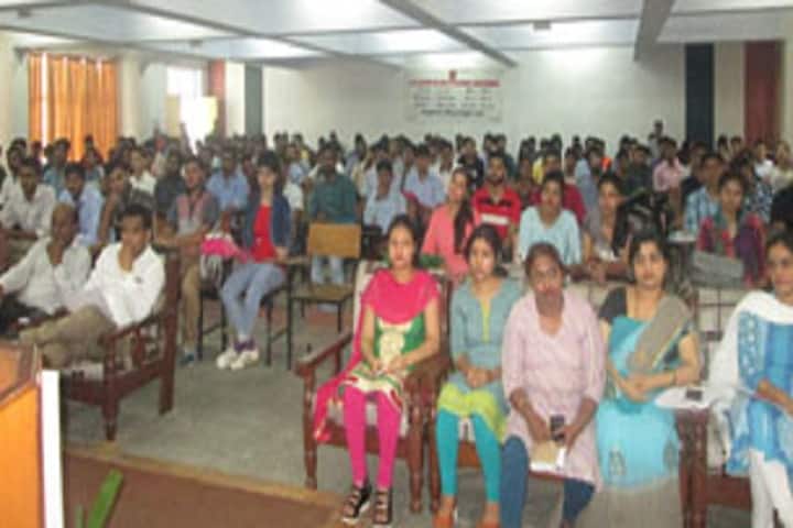 HR Institute of Technology campus in Ghaziabad, Uttar Pradesh, India — photo 3