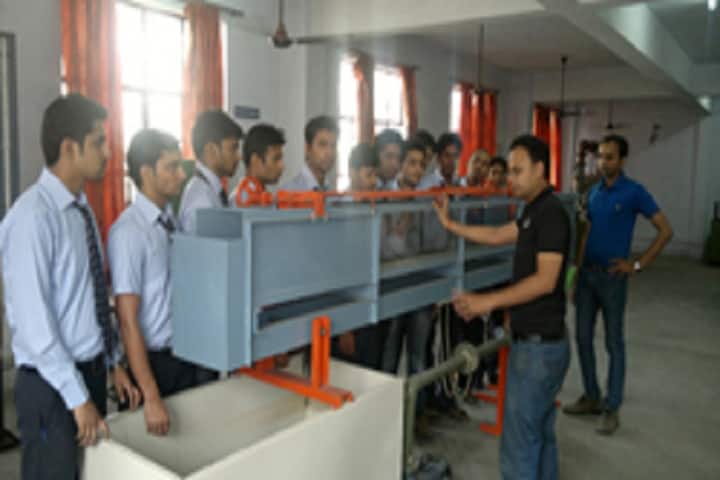 HR Institute of Technology campus in Ghaziabad, Uttar Pradesh, India — photo 5
