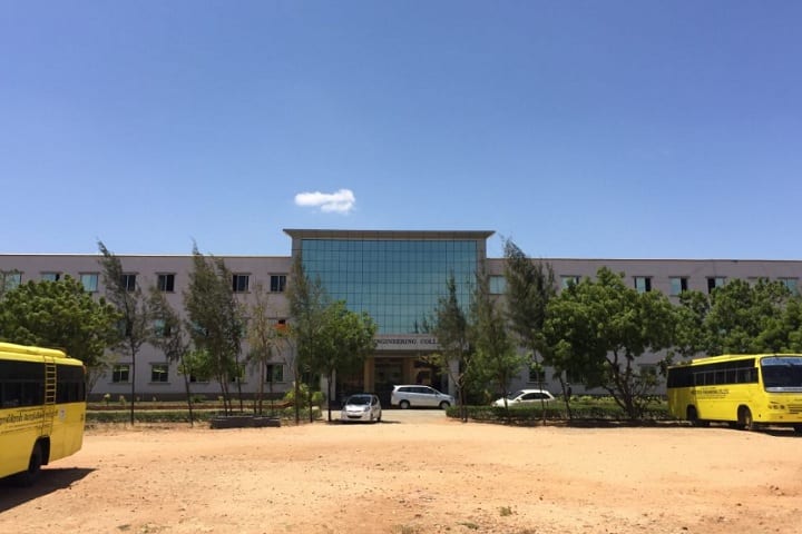 Holycross Engineering College campus in Thoothukudi, Tamil Nadu, India — photo 1