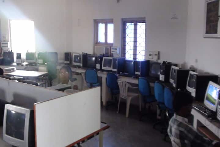 Abhinav Hi-Tech College of Engineering campus in Hyderabad, Telangana, India — photo 3