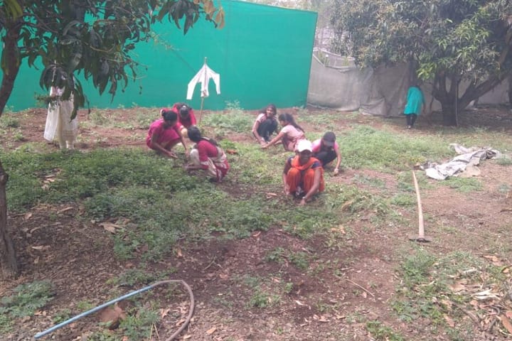 Sou Mangaltai Ramchandra Jagtap Mahila Mahavidyalaya campus in Satara, Maharashtra, India — photo 2