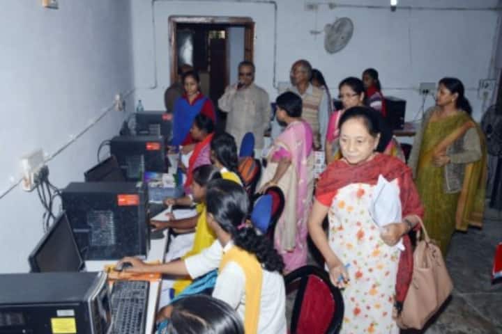 Government Girls PG College campus in Ghazipur, Uttar Pradesh, India — photo 4