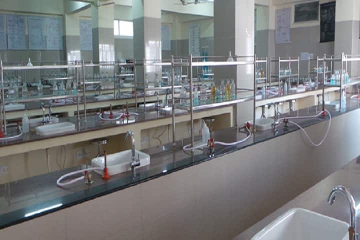 Subbaiah Institute of Medical Sciences campus in Shivamogga, Karnataka, India — photo 6