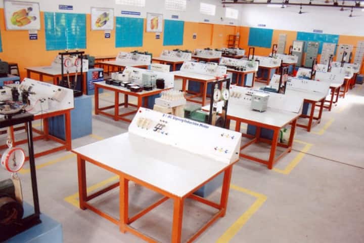 Dhanalakshmi Srinivasan College of Engineering campus in Perambalur, Tamil Nadu, India — photo 6