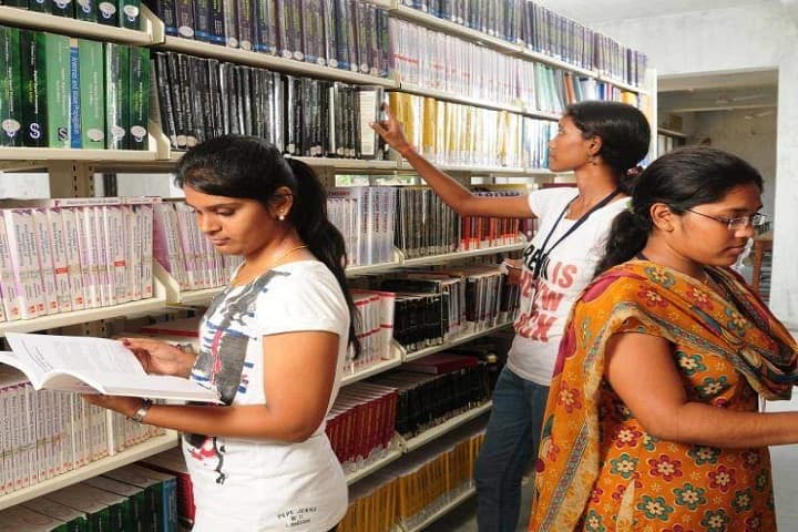 Sumathi Reddy Institute of Technology for Women campus in Warangal, Telangana, India — photo 4