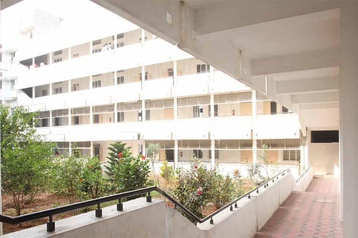 CMS College of Engineering and Technology, Coimbatore campus in Coimbatore, Tamil Nadu, India