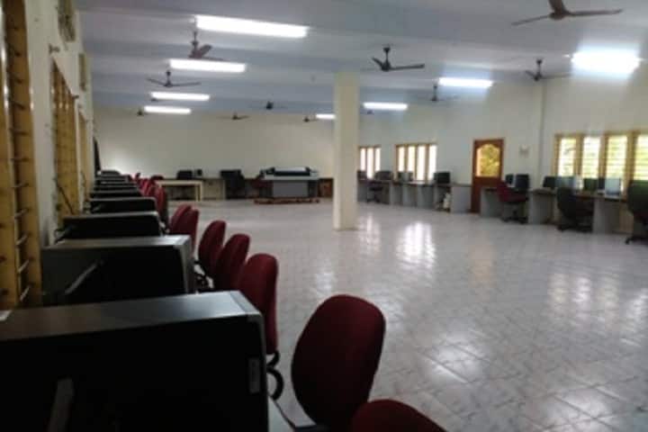 Jeppiaar Maamallan Engineering College campus in Kanchipuram, Tamil Nadu, India — photo 5