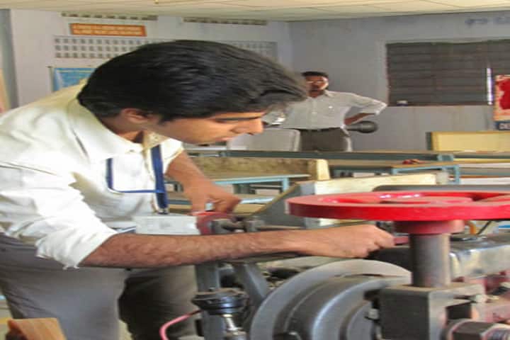 Dr Navalar Nedunchezhiyan College of Engineering campus in Cuddalore, Tamil Nadu, India — photo 3