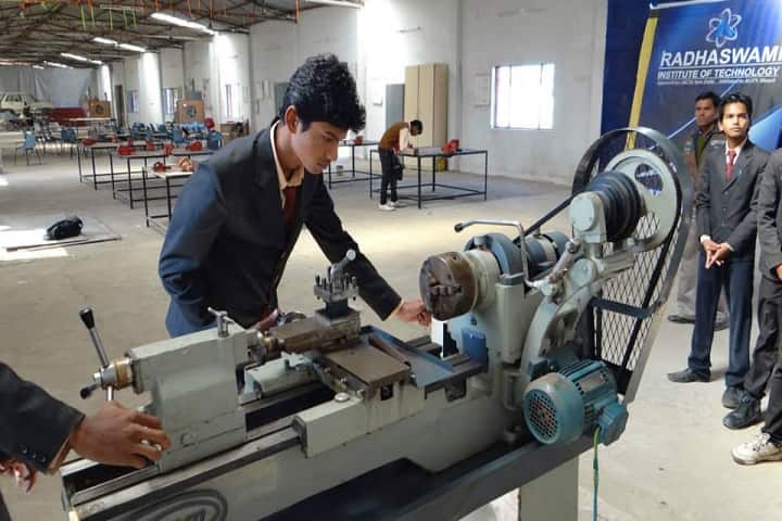 Radhaswami Institute of Technology campus in Jabalpur, Madhya Pradesh, India — photo 5