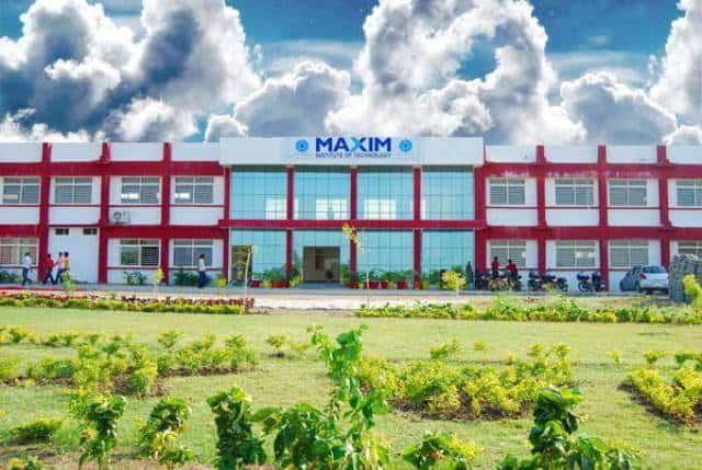 Maxim Institute of Technology campus in Bhopal, Madhya Pradesh, India — photo 1