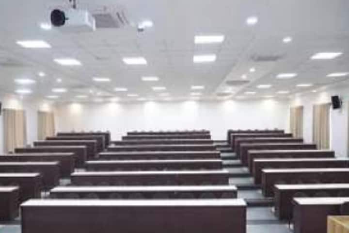 Siddaganga Medical College and Research Institute campus in Tumakuru, Karnataka, India — photo 4