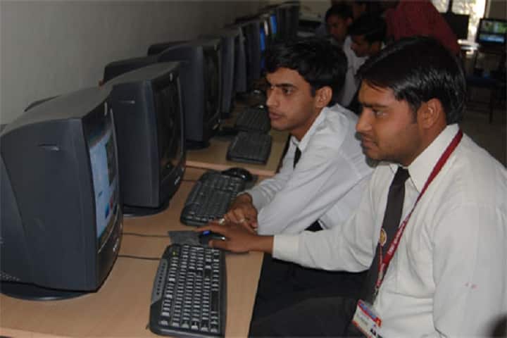 Doon College of Engineering and Technology campus in Saharanpur, Uttar Pradesh, India — photo 4