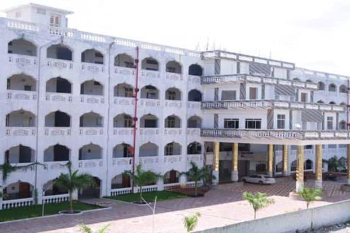 Malineni Perumallu Educational Society's Group of Institutions campus in Guntur, Andhra Pradesh, India — photo 1