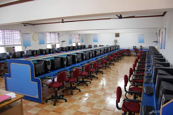 Dr Pauls Engineering College campus in Villupuram, Tamil Nadu, India — photo 3
