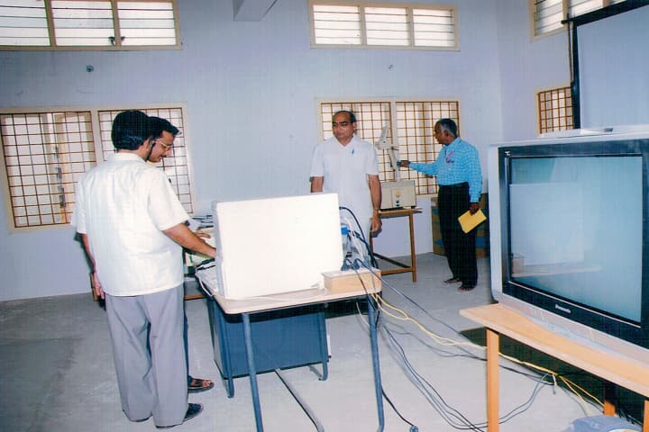 QIS College of Education campus in Ongole, Andhra Pradesh, India — photo 3