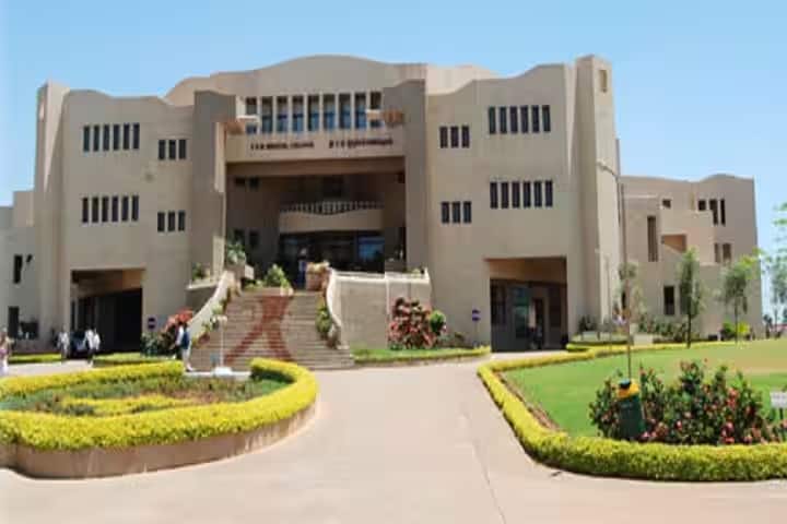 SDMC Dharwad campus in Dharwad, Karnataka, India — photo 2