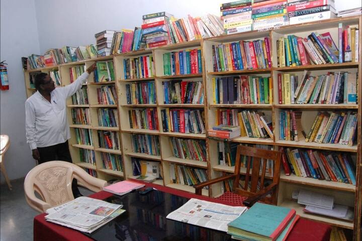 Sharadchandra Arts Science and Commerce College campus in Naigaon, Maharashtra, India — photo 2