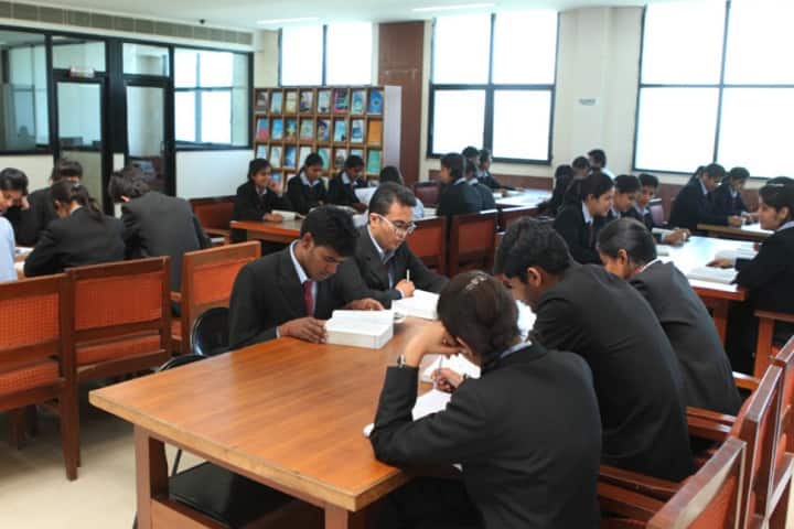 Modern Institute of Engineering and Technology campus in Kurukshetra, Haryana, India — photo 4