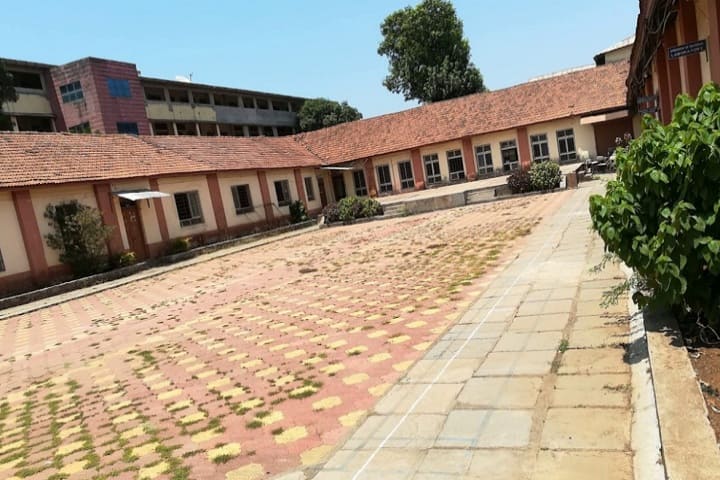 Institute of Civil and Rural Engineering campus in Kolhapur, Maharashtra, India — photo 3