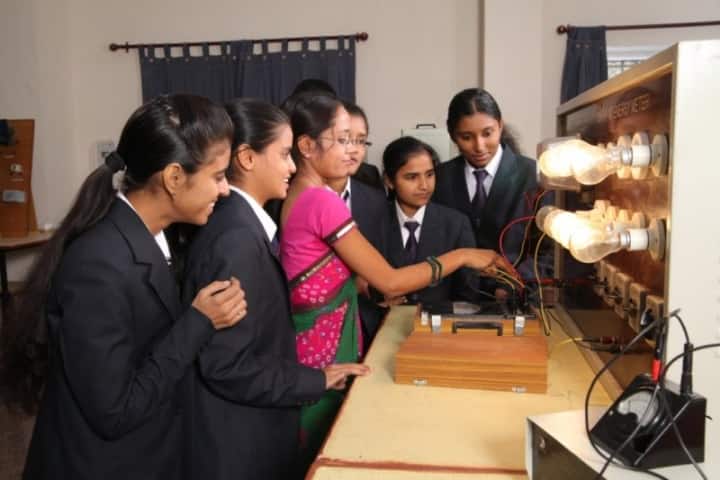 Rajdhani Engineering College campus in Jaipur, Rajasthan, India — photo 4