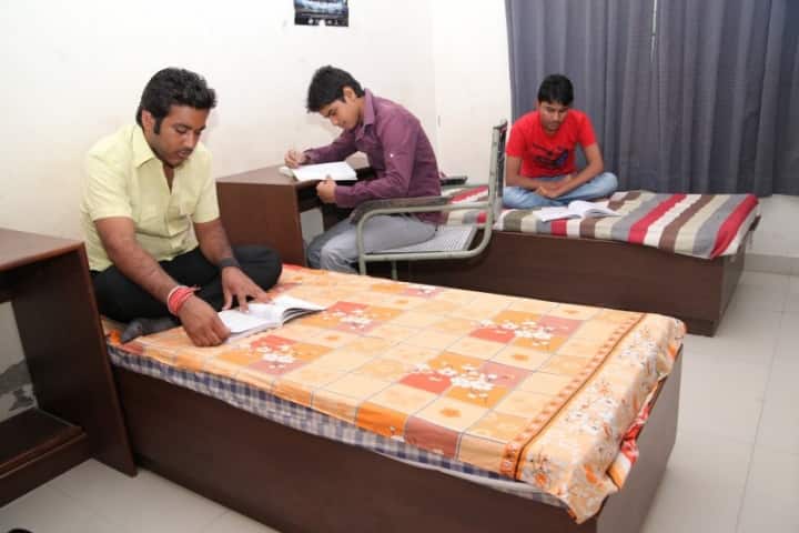 Rajdhani Engineering College campus in Jaipur, Rajasthan, India — photo 5