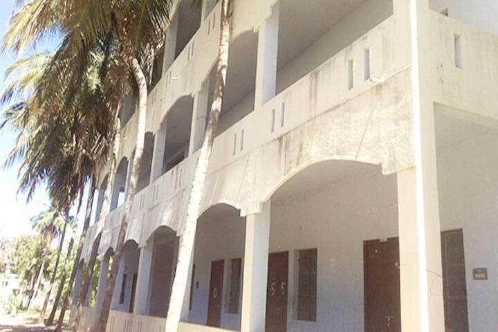 Saraswathi Velu College of Engineering campus in Vellore, Tamil Nadu, India — photo 4