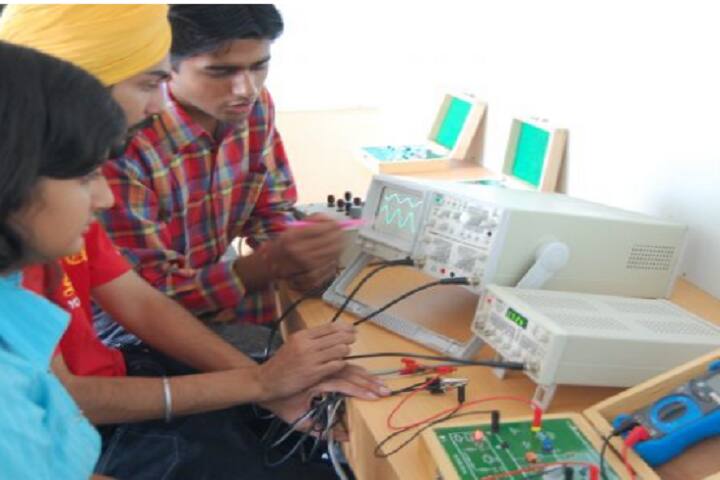 B K Birla Institute of Engineering and Technology campus in Pilani, Rajasthan, India — photo 4