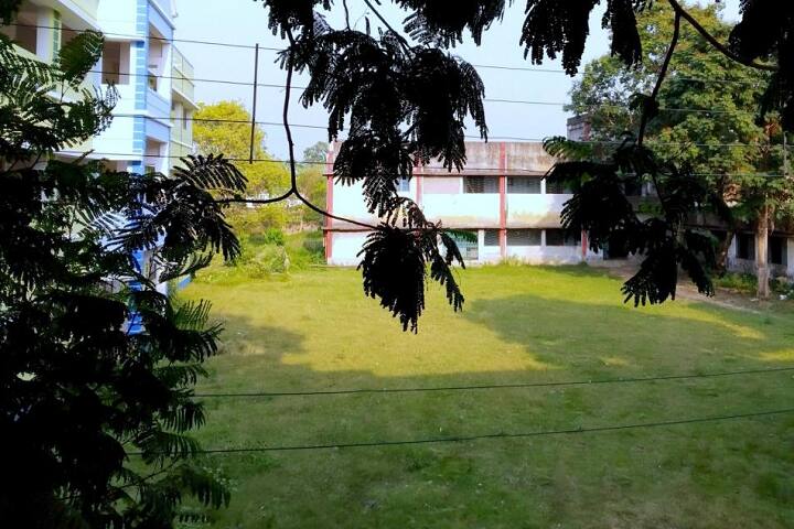 Azad Hind Fouz Smriti Mahavidyalaya campus in Howrah, West Bengal, India — photo 4
