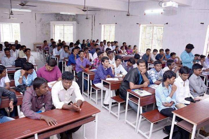 Roever College of Engineering and Technology campus in Perambalur, Tamil Nadu, India — photo 2