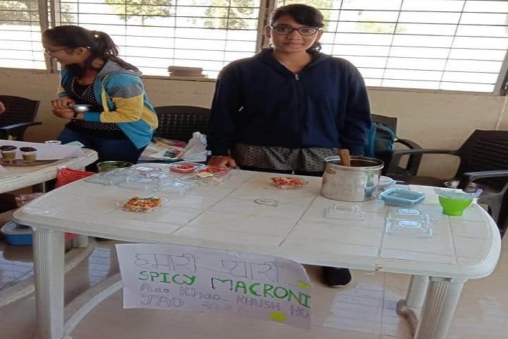 Smt AR Vikani Science College campus in Mahemdavad, Gujarat, India — photo 5