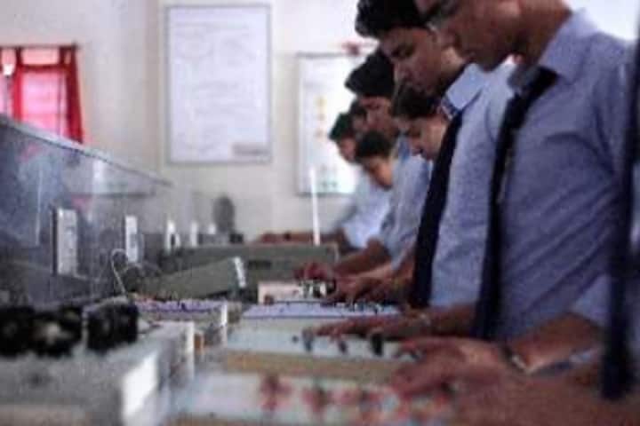 Regional College for Education Research and Technology campus in Jaipur, Rajasthan, India — photo 6